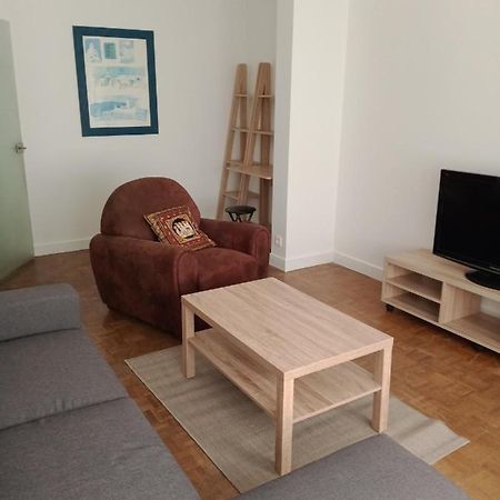 Appartement F2 Meuble Centre Ville Брив-ла-Гаярд Екстер'єр фото